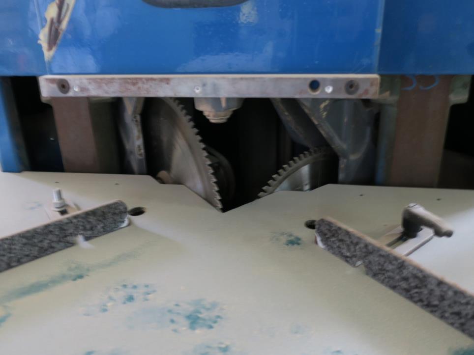 Dřevoobráběcí stroje-2